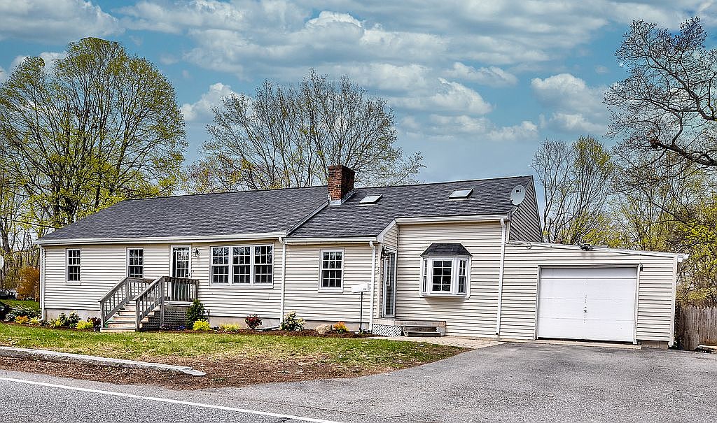 76 Waltham St, Maynard, MA 01754 Zillow