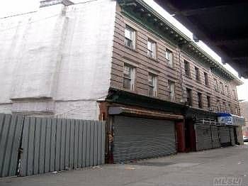 2nd image of 1772 Broadway