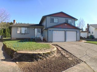1128 SW Wright Ct, Troutdale, OR 97060