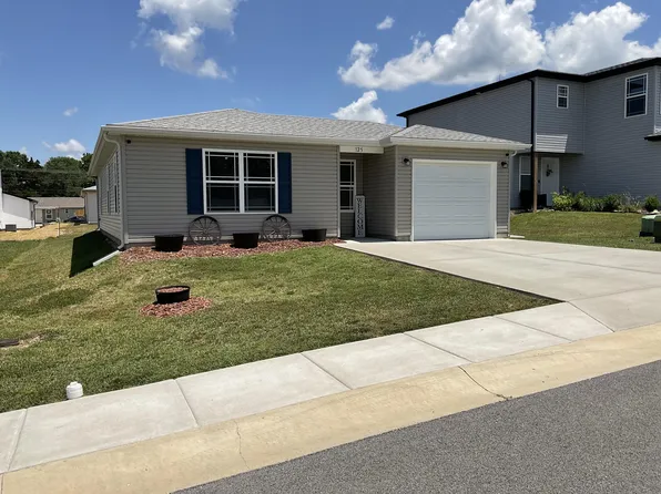 125 Pin Oak Court, Hollister, MO 65672