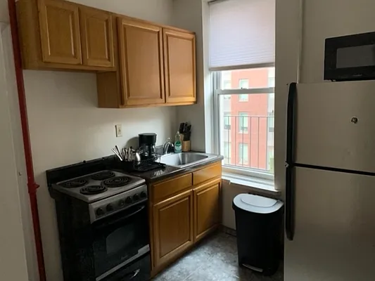 Rented by Corcoran | media 64