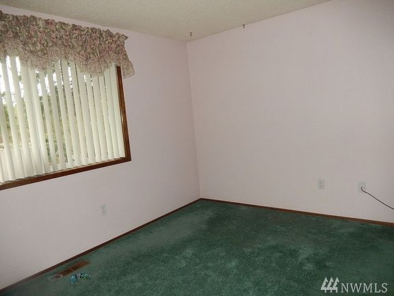 2nd image of 31610 39th Ave E
