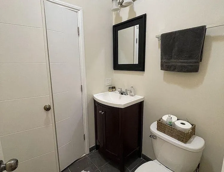 1738 W Huron St #2A — Photo 10