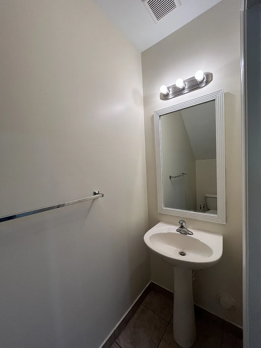 Building Photo - 3416 NW 14CT #509