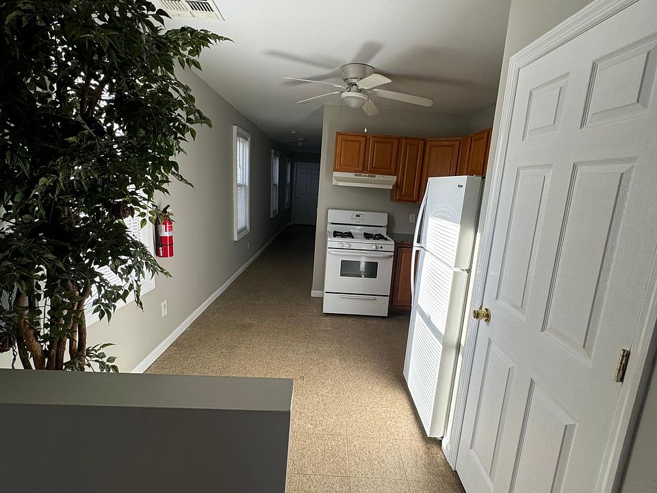 1st image of 30 Twilight Ave