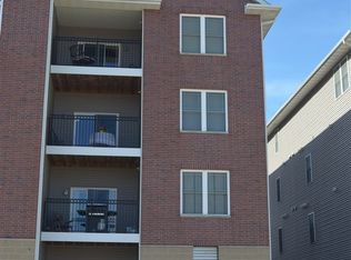 1092 Walnut Ave UNIT 306, Riverside, IA 52327