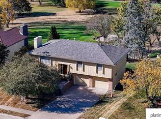 3932 N 95th St, Omaha, NE 68134