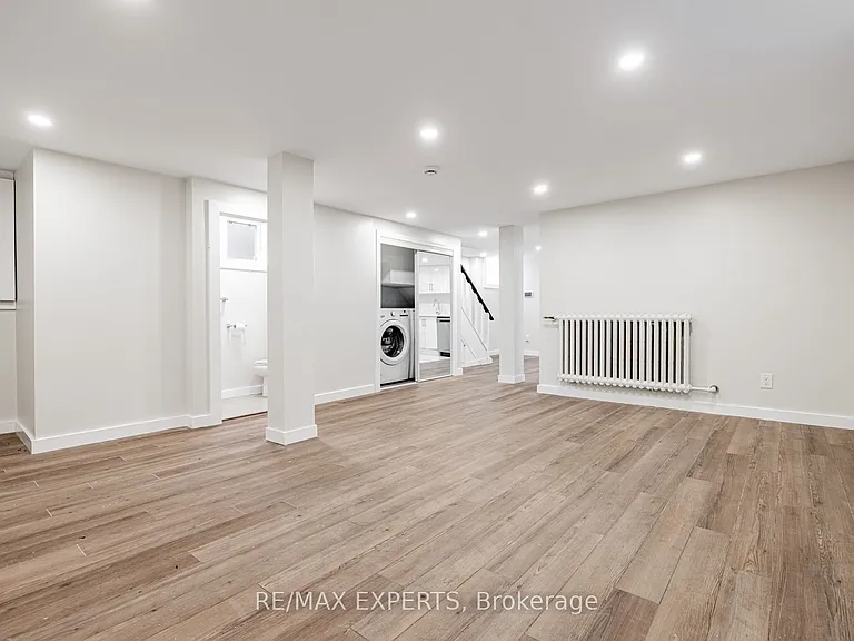 2103 Avenue Rd #BASEMENT — Photo 9