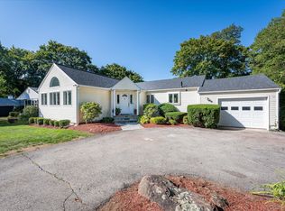 88 Oak Ridge Rd, Pleasantville, NY 10570