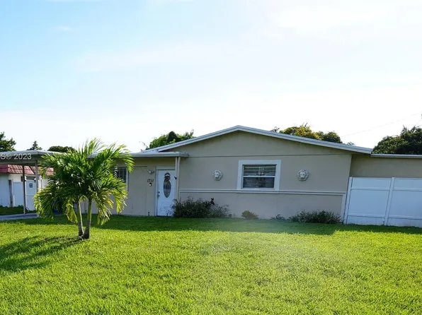1711 NE 2nd Ter, Pompano Beach, FL 33060