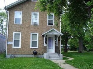 909 W Washington St, Bloomington, IL