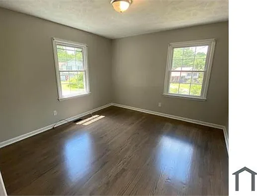 3 bed, 1550 sqft, $1,550 — Photo 2