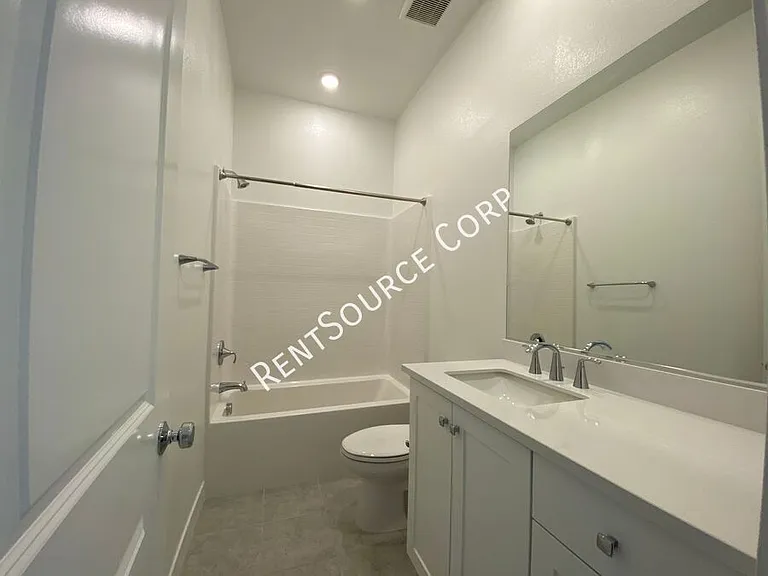 26955 W Prospector Rd #305 — Photo 11