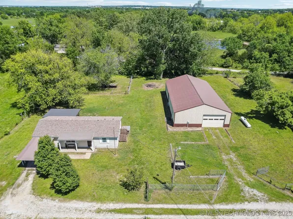 9553 W 71st St S, Tulsa, OK 74131