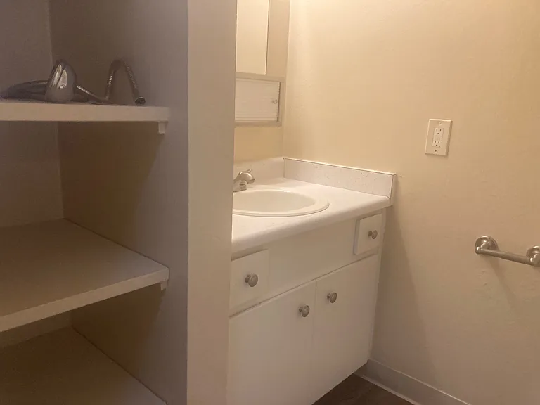 415 Susana St #2 — Photo 13