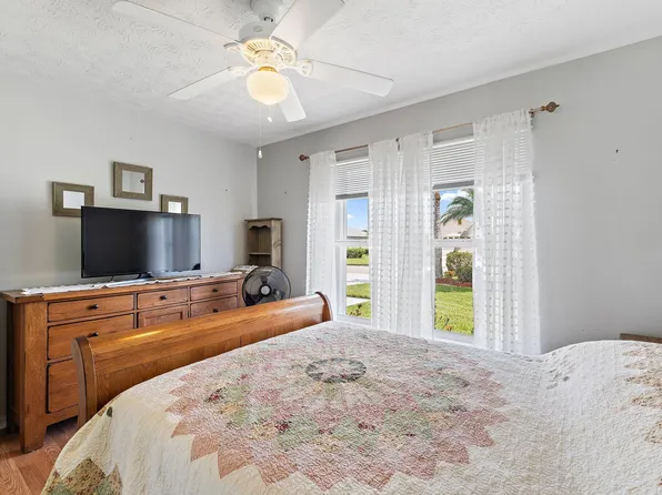 6225 Alexandria Circle, Fort Pierce, FL 34982