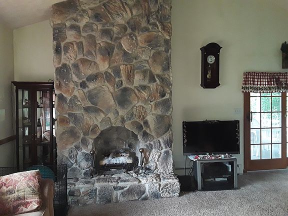 Living room Fireplace 
