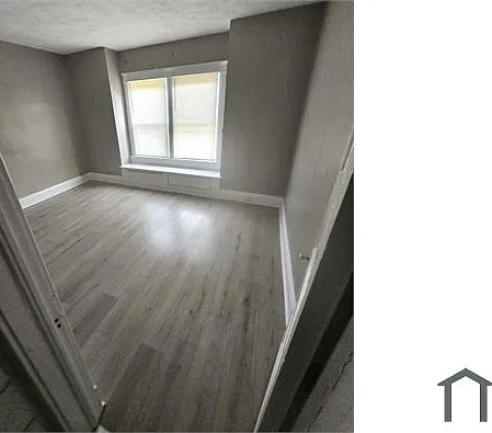 10317 Somerset Ave #RIGHT — Photo 21