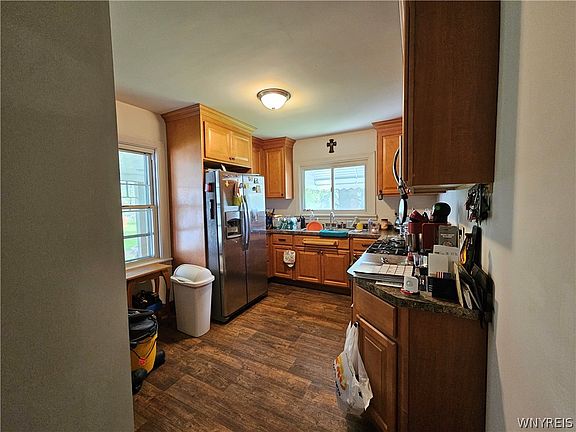 4th image of 127 Langner Rd