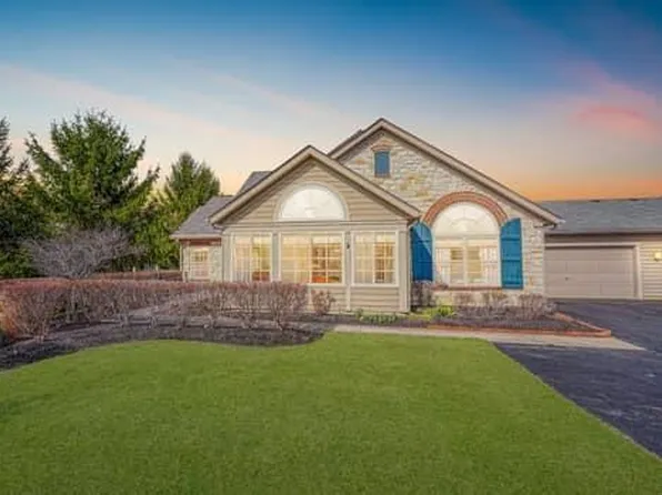 6690 Lakeview Cir, Canal Winchester, OH 43110