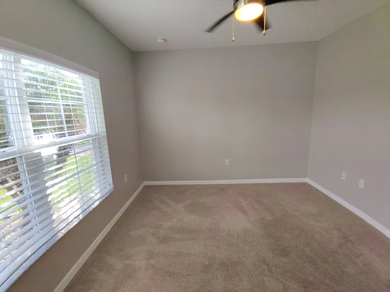 2213 Waukegan Dr — Photo 7