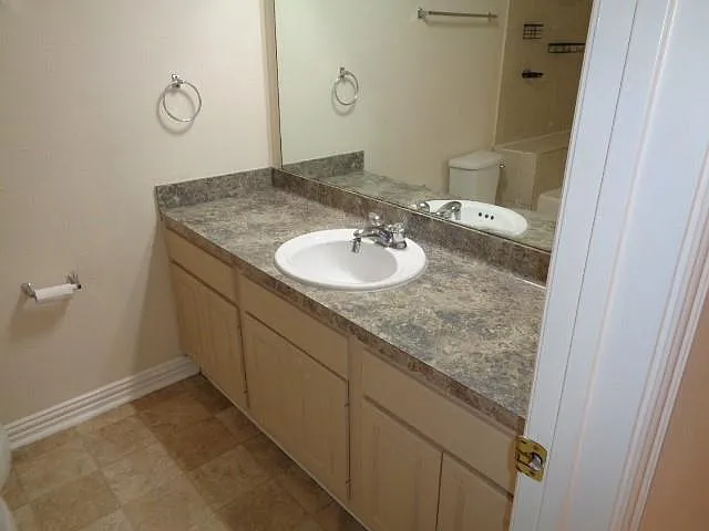 21406 Berry Vine St — Photo 14