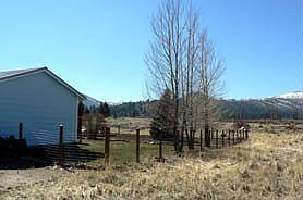 Fenced Rear Yard