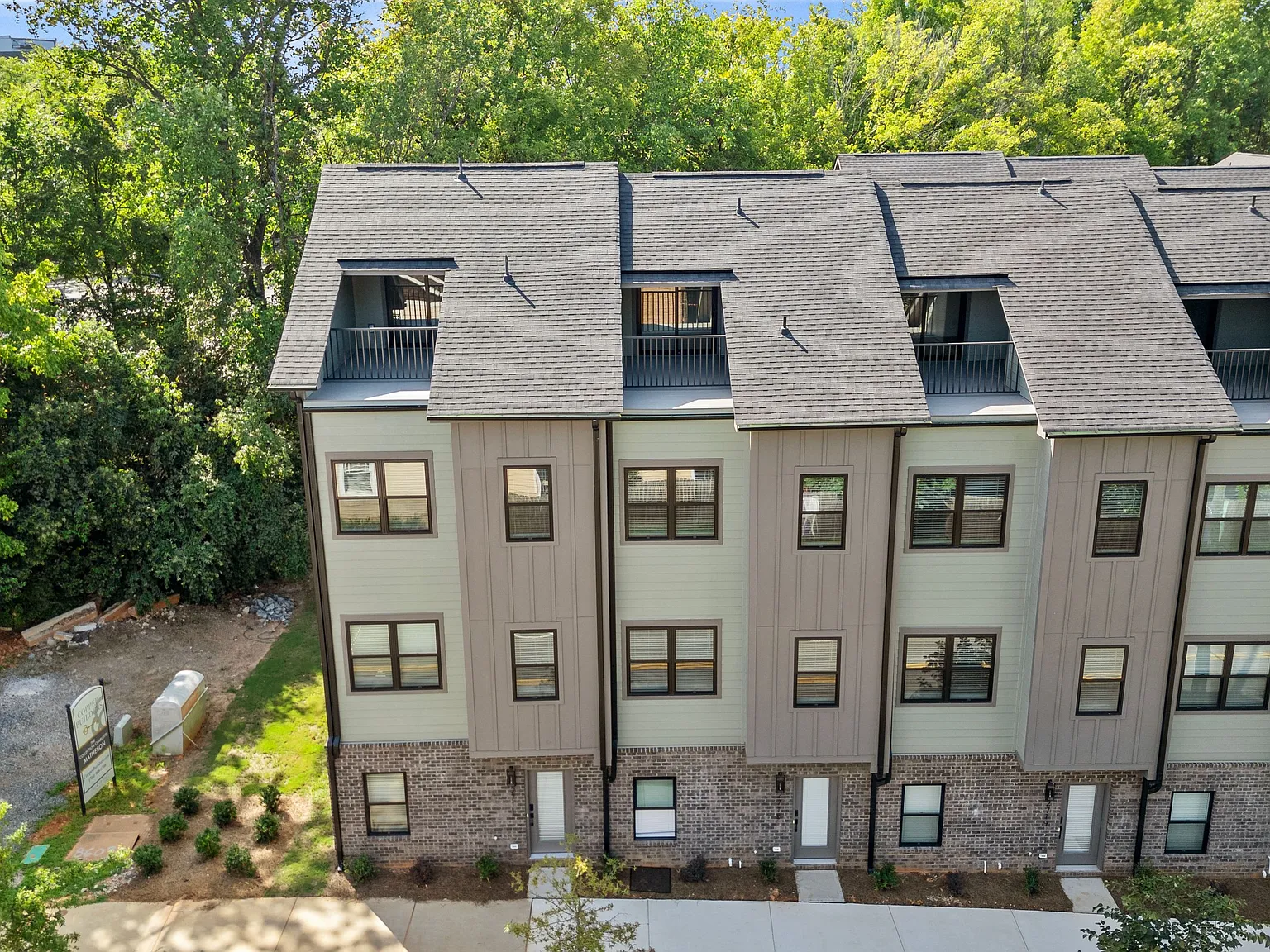 The Collection at North Davidson Townhomes for Rent in NoDa — Photo 1