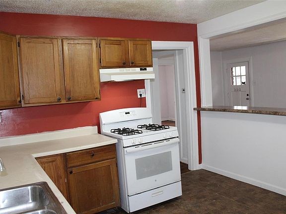 3rd image of 3459 Eastridge Ln