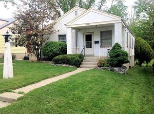 1074 Beechmeadow Ln, Cincinnati, OH 45238