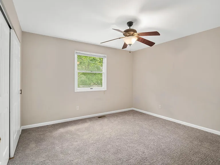 2122 Park Forest Dr — Photo 22
