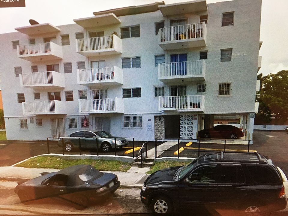 BUILDING AND PARKING LOT