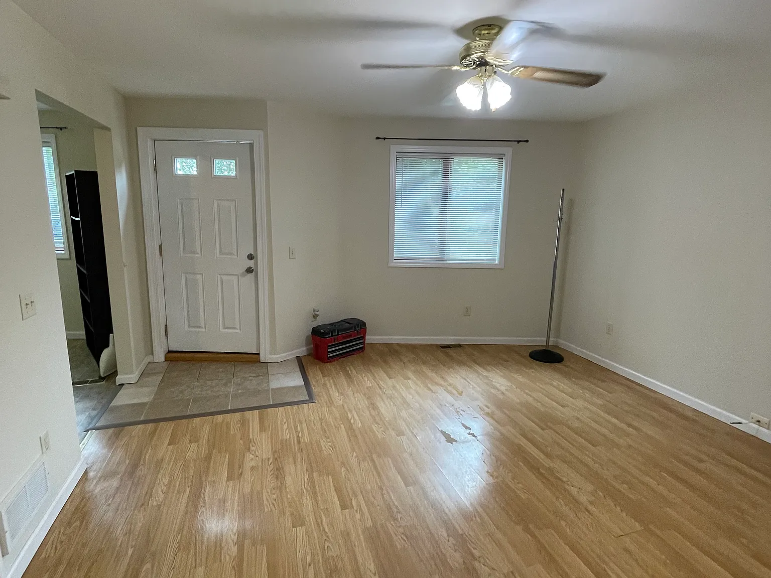 1 bed, 675 sqft, $1,000 — Photo 3