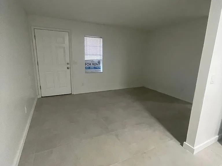 308 Pleasant Grove Rd — Photo 5