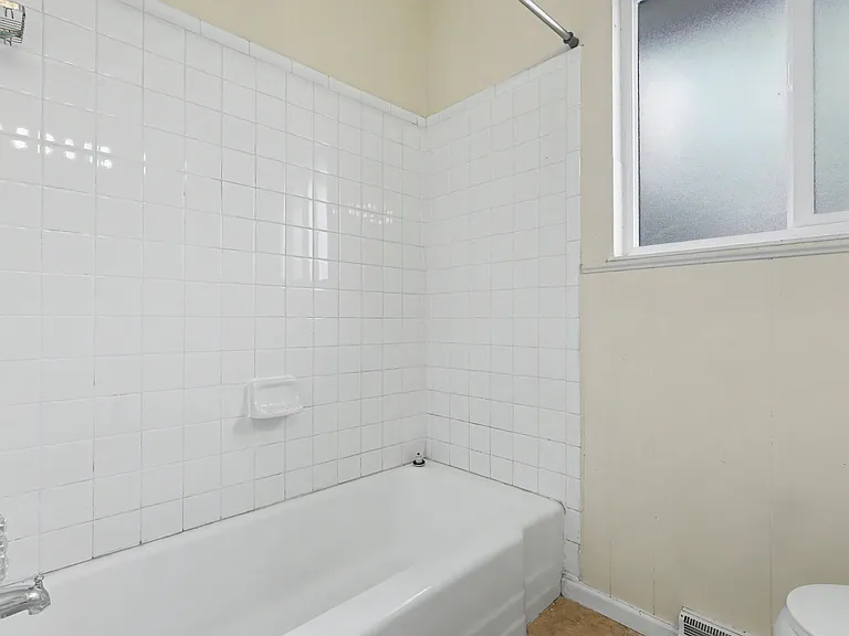 1731 Auburn Dr — Photo 19