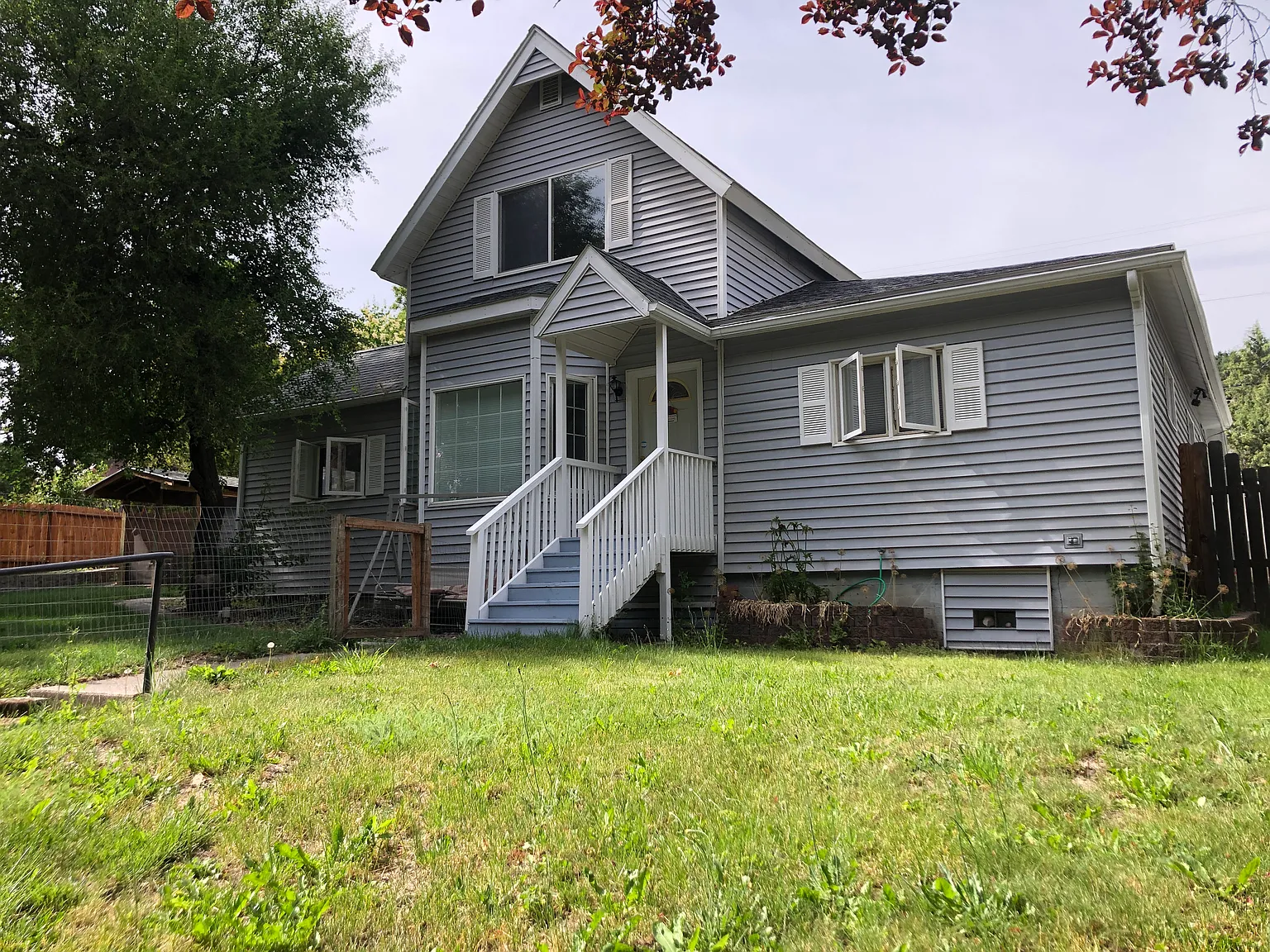 4 bed, 2224 sqft, $2,500 — Photo 1