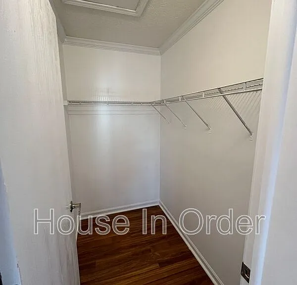 40 Wildwood Park — Photo 14