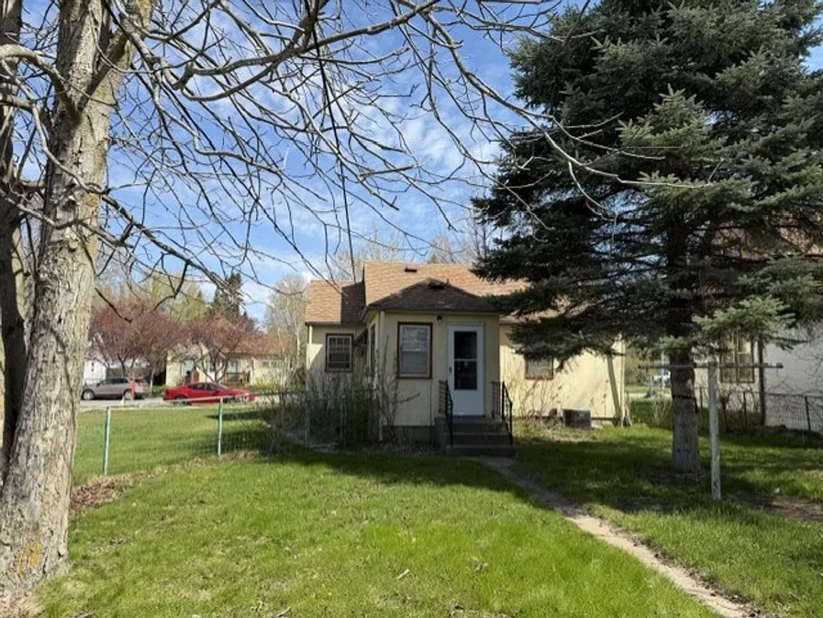 Building Photo - 1618 Norwood St