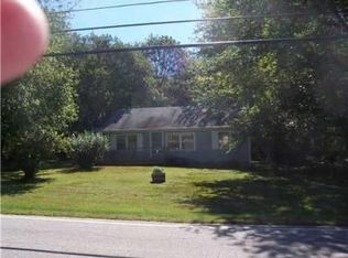 80 Foddering Farm Rd, Narragansett, RI 02882