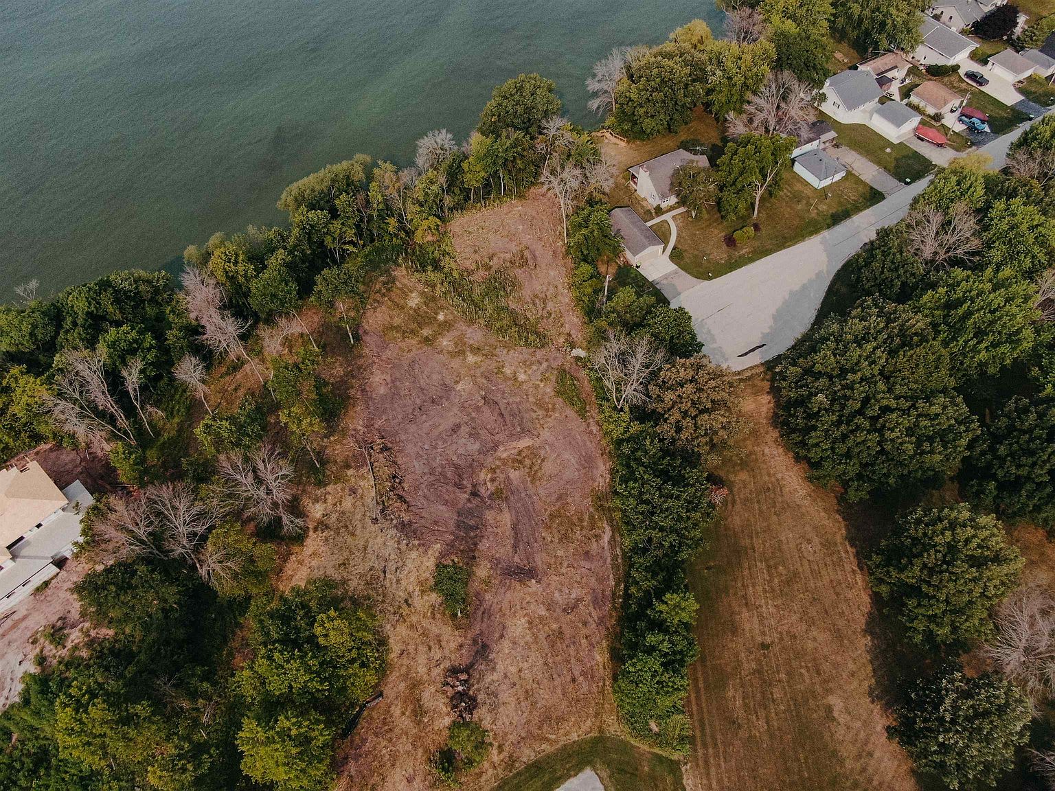 N2371 Lakewood Ln, Chilton, WI 53014 Zillow