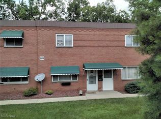 209 Dalepark Dr, Bedford, OH 44146