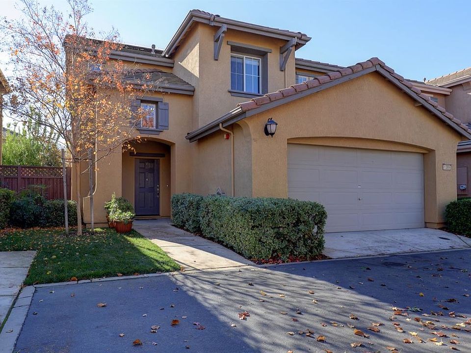 1st image of 1399 Landmark Cir