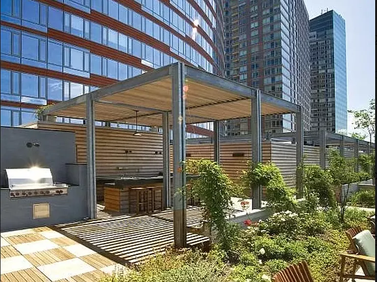 70 Little West St #15G — Photo 10