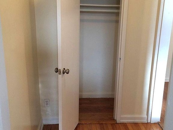 4th image of 12011 Hillside Ave APT 3J