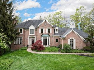 5629 Brookstone Dr, Cincinnati, OH 45230