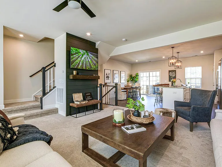 241 Misty Pike Dr — Photo 28