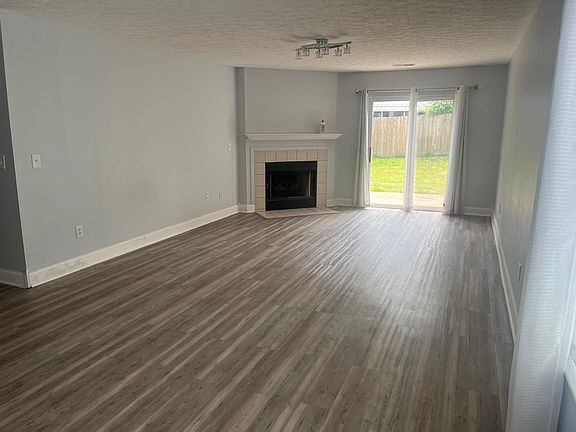 4th image of 3420 Bulah Ave