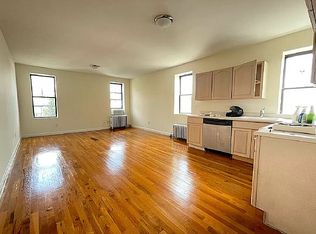 251 8th St APT 3D, Brooklyn, NY 11215