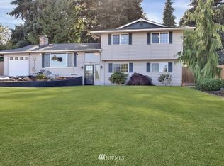 8414 68th Avenue Ct E, Puyallup, WA 98371