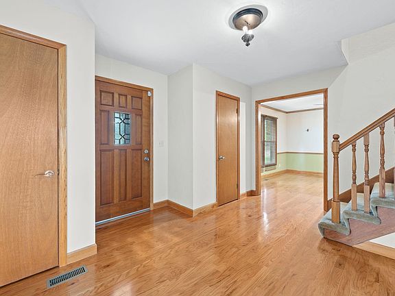 3rd image of 7205 E Greenbriar Cir